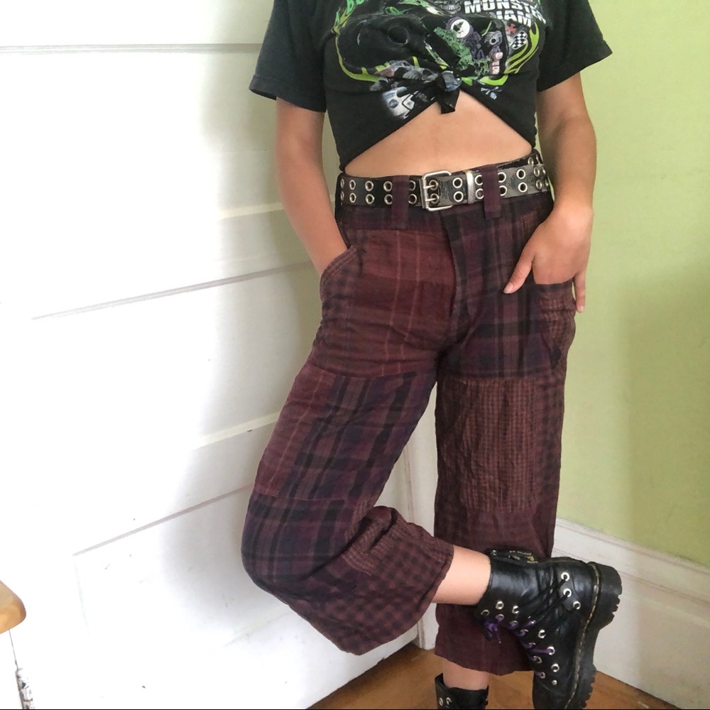 SOLD‼️Burgundy wide leg, patchwork detailed pants